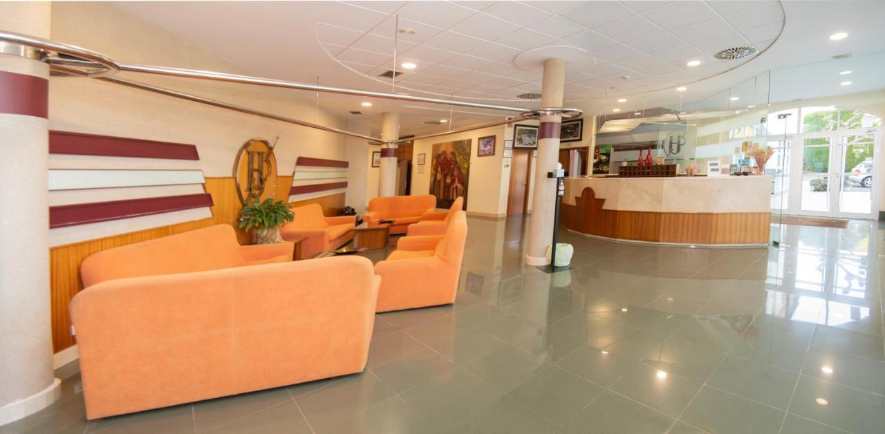 Hotel Barreiro Leira エクステリア 写真
